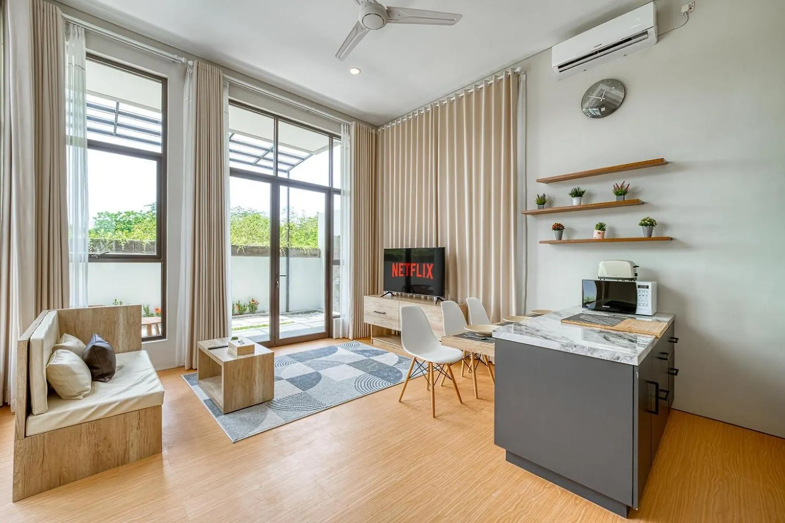 Residence At Damara Village Jimbaran 0*,