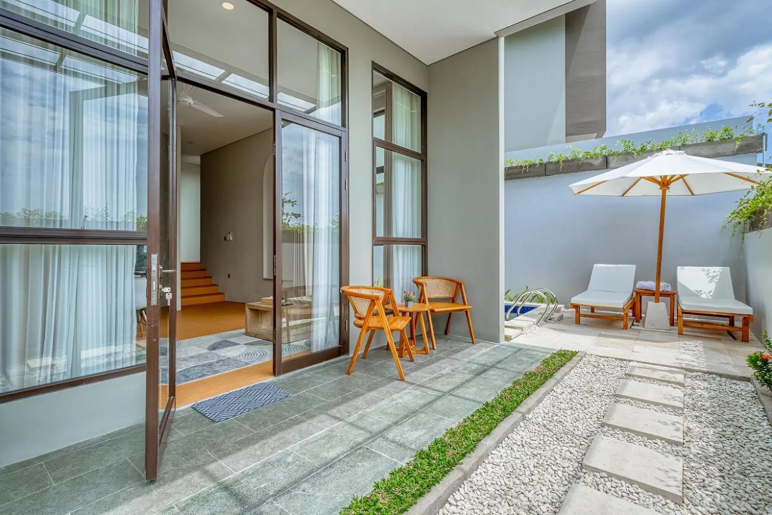 Residence At Damara Village Jimbaran Semesterbostad